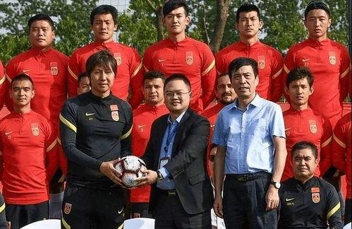 男足厨师爆料事件视频,揭秘足坛幕后真相 第3张 男足厨师爆料事件视频,揭秘足坛幕后真相 第3张