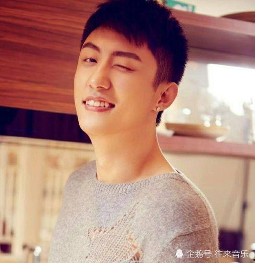 圈内爆料张婧仪黄景瑜视频,甜蜜瞬间引网友热议 第3张 圈内爆料张婧仪黄景瑜视频,甜蜜瞬间引网友热议 第3张