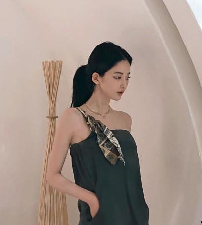 网红前男友吃瓜视频大全,揭秘娱乐圈背后的情感纠葛 第2张 网红前男友吃瓜视频大全,揭秘娱乐圈背后的情感纠葛 第2张